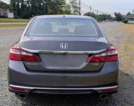 Серый Хонда Аккорд, объемом двигателя 3.5 л и пробегом 59 тыс. км за 10500 $, фото 5 на Automoto.ua