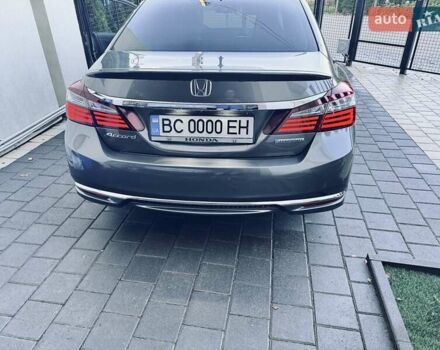 Сірий Хонда Аккорд, об'ємом двигуна 2 л та пробігом 143 тис. км за 16900 $, фото 3 на Automoto.ua