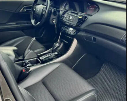 Сірий Хонда Аккорд, об'ємом двигуна 2.36 л та пробігом 99 тис. км за 14500 $, фото 13 на Automoto.ua