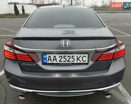Сірий Хонда Аккорд, об'ємом двигуна 3.5 л та пробігом 107 тис. км за 17900 $, фото 11 на Automoto.ua