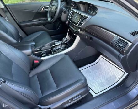 Серый Хонда Аккорд, объемом двигателя 2.4 л и пробегом 61 тыс. км за 7800 $, фото 8 на Automoto.ua