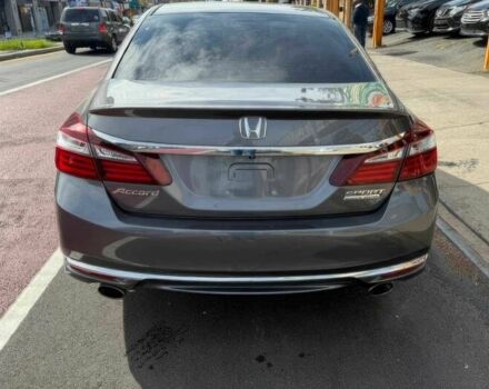 Серый Хонда Аккорд, объемом двигателя 2.4 л и пробегом 52 тыс. км за 3800 $, фото 4 на Automoto.ua