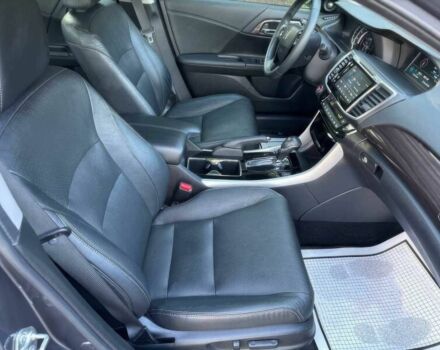 Серый Хонда Аккорд, объемом двигателя 2.4 л и пробегом 61 тыс. км за 7800 $, фото 9 на Automoto.ua