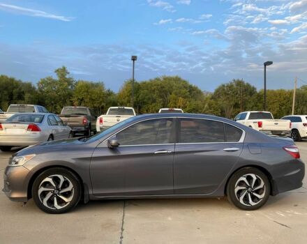 Серый Хонда Аккорд, объемом двигателя 2.4 л и пробегом 68 тыс. км за 9000 $, фото 2 на Automoto.ua