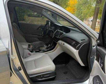 Сірий Хонда Аккорд, об'ємом двигуна 2.4 л та пробігом 115 тис. км за 12900 $, фото 11 на Automoto.ua