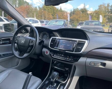 Сірий Хонда Аккорд, об'ємом двигуна 2.4 л та пробігом 120 тис. км за 14500 $, фото 12 на Automoto.ua