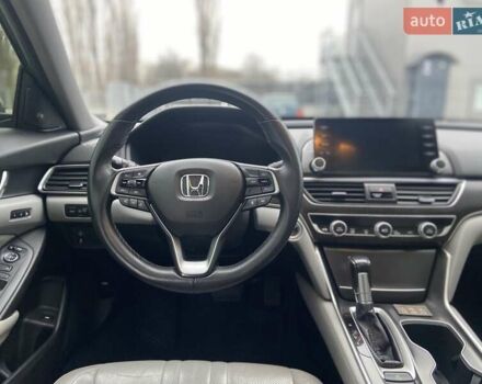 Сірий Хонда Аккорд, об'ємом двигуна 1.5 л та пробігом 125 тис. км за 18990 $, фото 9 на Automoto.ua