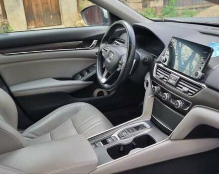 Серый Хонда Аккорд, объемом двигателя 2 л и пробегом 91 тыс. км за 20500 $, фото 2 на Automoto.ua