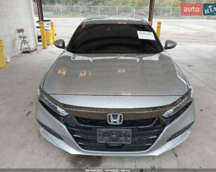 Серый Хонда Аккорд, объемом двигателя 1.5 л и пробегом 121 тыс. км за 5200 $, фото 8 на Automoto.ua