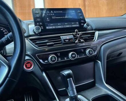 Серый Хонда Аккорд, объемом двигателя 1.5 л и пробегом 95 тыс. км за 15800 $, фото 16 на Automoto.ua