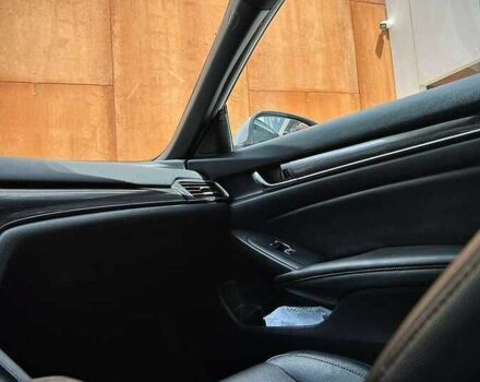 Серый Хонда Аккорд, объемом двигателя 1.5 л и пробегом 95 тыс. км за 15800 $, фото 14 на Automoto.ua