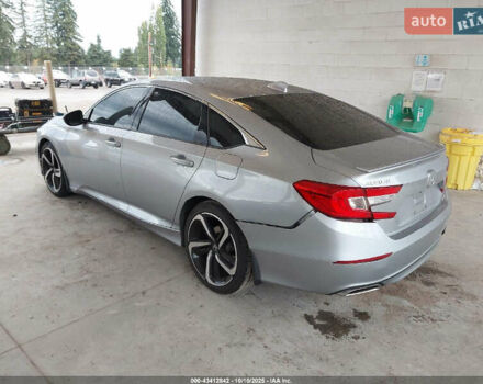 Серый Хонда Аккорд, объемом двигателя 1.5 л и пробегом 121 тыс. км за 5200 $, фото 4 на Automoto.ua