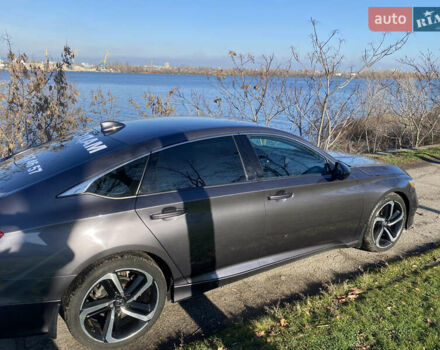 Сірий Хонда Аккорд, об'ємом двигуна 1.5 л та пробігом 108 тис. км за 15999 $, фото 18 на Automoto.ua