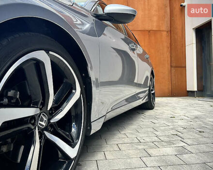 Серый Хонда Аккорд, объемом двигателя 1.5 л и пробегом 95 тыс. км за 17800 $, фото 1 на Automoto.ua