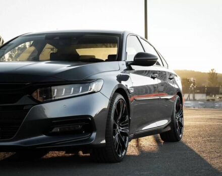 Хонда Аккорд 2019 в Киеве на Automoto.ua Серый Хонда Аккорд, объемом двигателя 2 л и пробегом 75 тыс. км за 12000 $, фото 3 на Automoto.ua