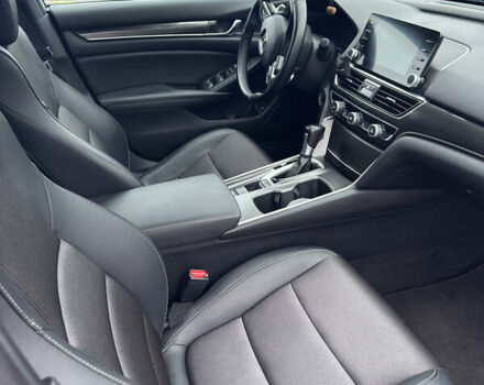 Серый Хонда Аккорд, объемом двигателя 1.5 л и пробегом 93 тыс. км за 23999 $, фото 21 на Automoto.ua