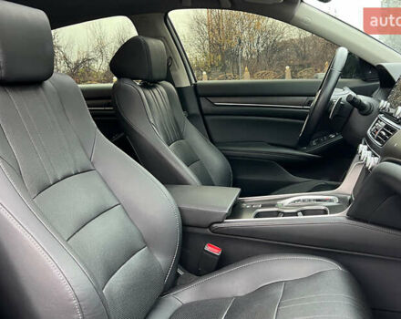 Серый Хонда Аккорд, объемом двигателя 2 л и пробегом 58 тыс. км за 23999 $, фото 20 на Automoto.ua