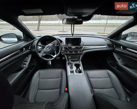 Серый Хонда Аккорд, объемом двигателя 1.5 л и пробегом 93 тыс. км за 23999 $, фото 19 на Automoto.ua