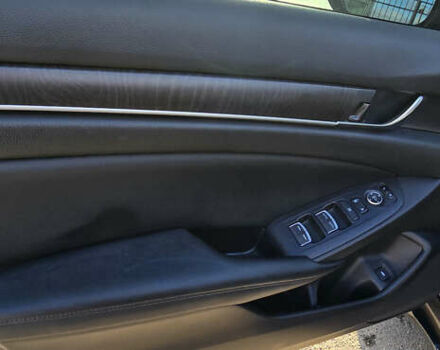 Серый Хонда Аккорд, объемом двигателя 1.99 л и пробегом 103 тыс. км за 21999 $, фото 14 на Automoto.ua