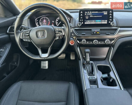 Серый Хонда Аккорд, объемом двигателя 1.5 л и пробегом 144 тыс. км за 18500 $, фото 13 на Automoto.ua