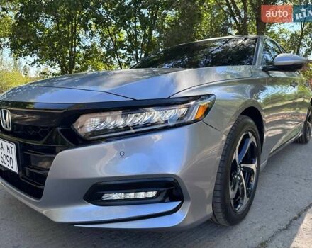 Серый Хонда Аккорд, объемом двигателя 2 л и пробегом 102 тыс. км за 25999 $, фото 3 на Automoto.ua