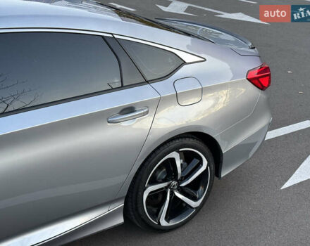 Серый Хонда Аккорд, объемом двигателя 1.99 л и пробегом 92 тыс. км за 23600 $, фото 7 на Automoto.ua