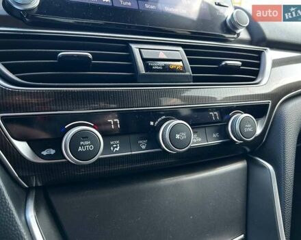 Сірий Хонда Аккорд, об'ємом двигуна 2 л та пробігом 20 тис. км за 26990 $, фото 27 на Automoto.ua