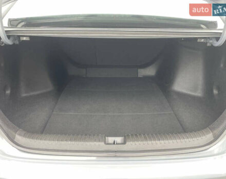 Сірий Хонда Аккорд, об'ємом двигуна 1.99 л та пробігом 44 тис. км за 37500 $, фото 13 на Automoto.ua