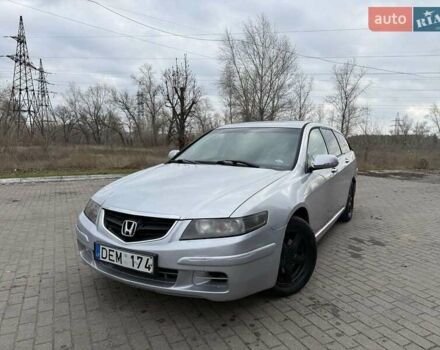 Серый Хонда Аккорд, объемом двигателя 0 л и пробегом 308 тыс. км за 3400 $, фото 5 на Automoto.ua