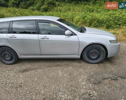 Серый Хонда Аккорд, объемом двигателя 2.2 л и пробегом 328 тыс. км за 2999 $, фото 5 на Automoto.ua