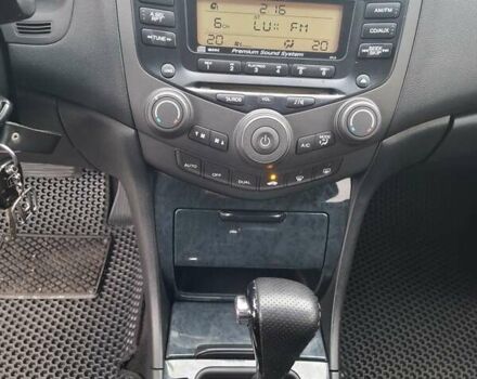 Серый Хонда Аккорд, объемом двигателя 2.35 л и пробегом 248 тыс. км за 7500 $, фото 32 на Automoto.ua