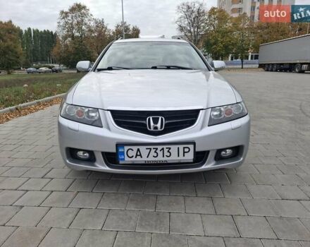 Серый Хонда Аккорд, объемом двигателя 2.35 л и пробегом 248 тыс. км за 7500 $, фото 6 на Automoto.ua