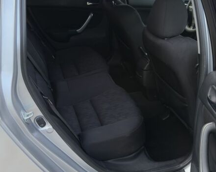 Серый Хонда Аккорд, объемом двигателя 2.2 л и пробегом 300 тыс. км за 2990 $, фото 9 на Automoto.ua