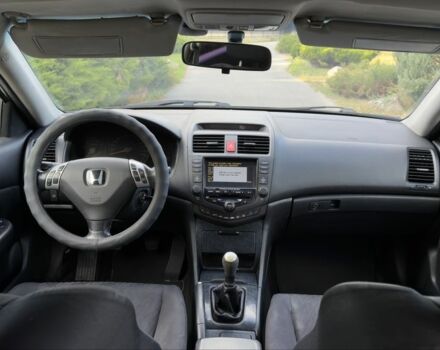 Серый Хонда Аккорд, объемом двигателя 2.2 л и пробегом 300 тыс. км за 2990 $, фото 8 на Automoto.ua