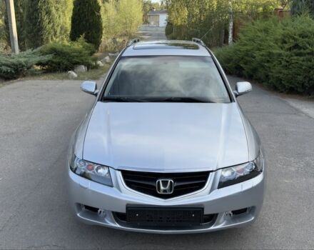 Серый Хонда Аккорд, объемом двигателя 2.2 л и пробегом 300 тыс. км за 2990 $, фото 1 на Automoto.ua