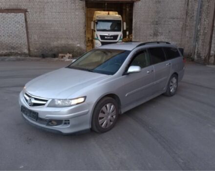 Серый Хонда Аккорд, объемом двигателя 2.2 л и пробегом 294 тыс. км за 3132 $, фото 3 на Automoto.ua