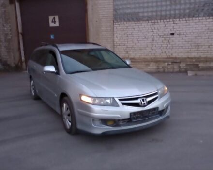 Серый Хонда Аккорд, объемом двигателя 2.2 л и пробегом 294 тыс. км за 3132 $, фото 1 на Automoto.ua