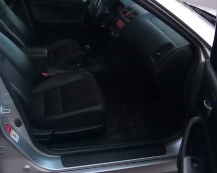 Серый Хонда Аккорд, объемом двигателя 2.2 л и пробегом 294 тыс. км за 3132 $, фото 5 на Automoto.ua