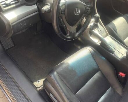 Серый Хонда Аккорд, объемом двигателя 2.4 л и пробегом 200 тыс. км за 11500 $, фото 31 на Automoto.ua