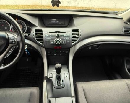 Сірий Хонда Аккорд, об'ємом двигуна 2 л та пробігом 175 тис. км за 6300 $, фото 23 на Automoto.ua