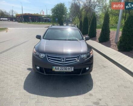 Серый Хонда Аккорд, объемом двигателя 2.4 л и пробегом 200 тыс. км за 11500 $, фото 2 на Automoto.ua
