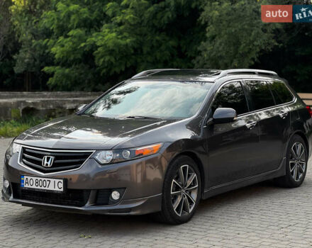 Серый Хонда Аккорд, объемом двигателя 2.2 л и пробегом 330 тыс. км за 7900 $, фото 6 на Automoto.ua