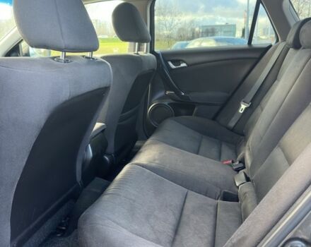 Серый Хонда Аккорд, объемом двигателя 2.2 л и пробегом 506 тыс. км за 3699 $, фото 6 на Automoto.ua