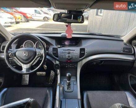 Серый Хонда Аккорд, объемом двигателя 2.35 л и пробегом 244 тыс. км за 9690 $, фото 12 на Automoto.ua