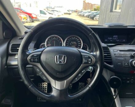 Сірий Хонда Аккорд, об'ємом двигуна 2.4 л та пробігом 244 тис. км за 9190 $, фото 12 на Automoto.ua