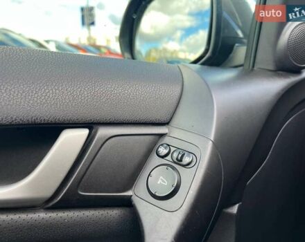 Серый Хонда Аккорд, объемом двигателя 2.35 л и пробегом 244 тыс. км за 9690 $, фото 16 на Automoto.ua