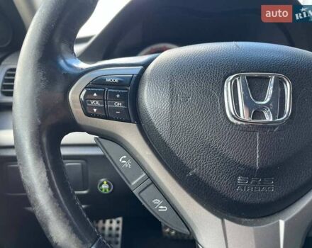 Серый Хонда Аккорд, объемом двигателя 2.35 л и пробегом 244 тыс. км за 9690 $, фото 21 на Automoto.ua