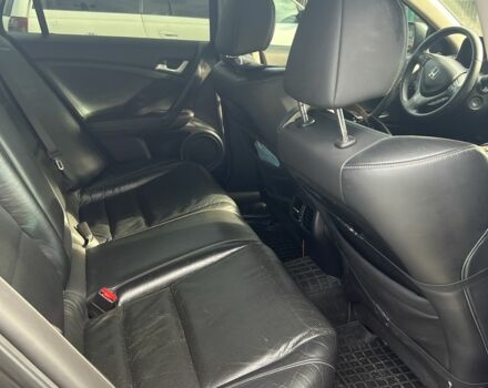 Серый Хонда Аккорд, объемом двигателя 2.4 л и пробегом 213 тыс. км за 10200 $, фото 9 на Automoto.ua