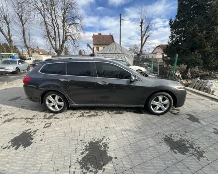 Серый Хонда Аккорд, объемом двигателя 2.4 л и пробегом 213 тыс. км за 10200 $, фото 7 на Automoto.ua