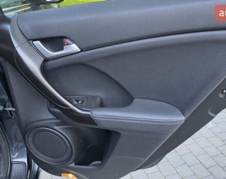 Хонда Аккорд 2012 в Львове на Automoto.ua Серый Хонда Аккорд, объемом двигателя 2.4 л и пробегом 179 тыс. км за 11900 $, фото 5 на Automoto.ua